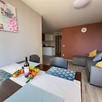 Karola Cosy Apartamento